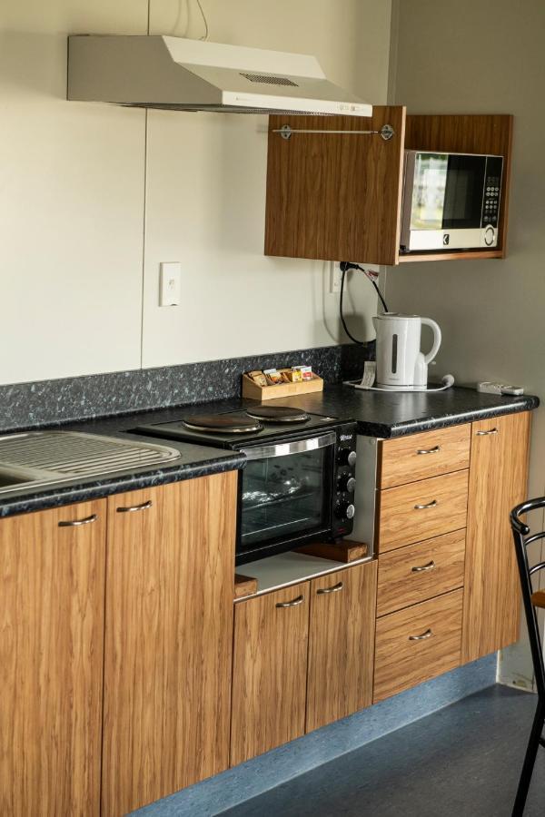 Rangiora Eco Holiday Park Fernside Экстерьер фото