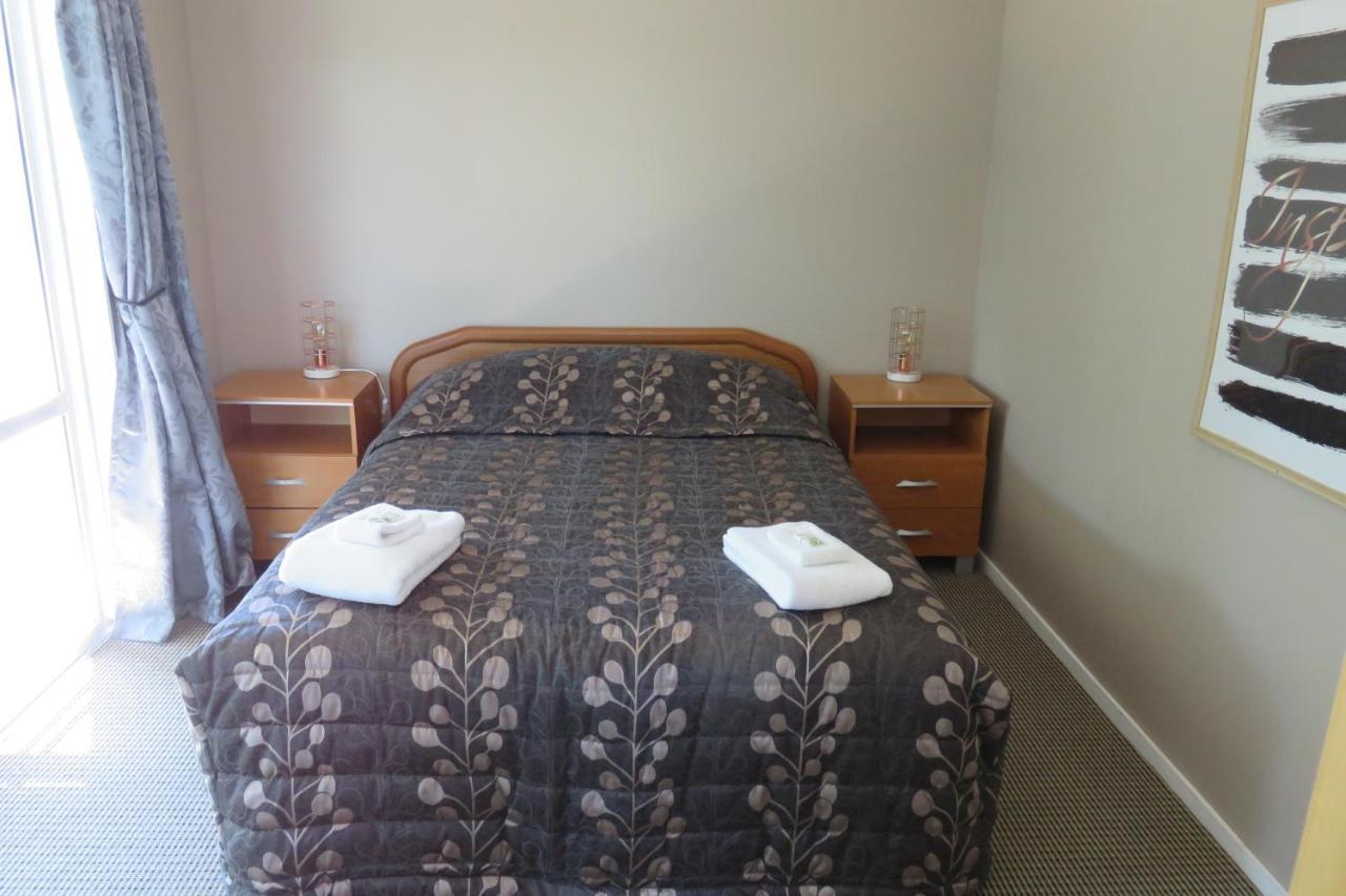 Rangiora Eco Holiday Park Fernside Экстерьер фото
