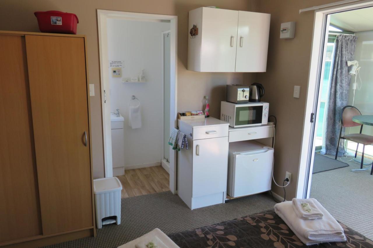 Rangiora Eco Holiday Park Fernside Экстерьер фото